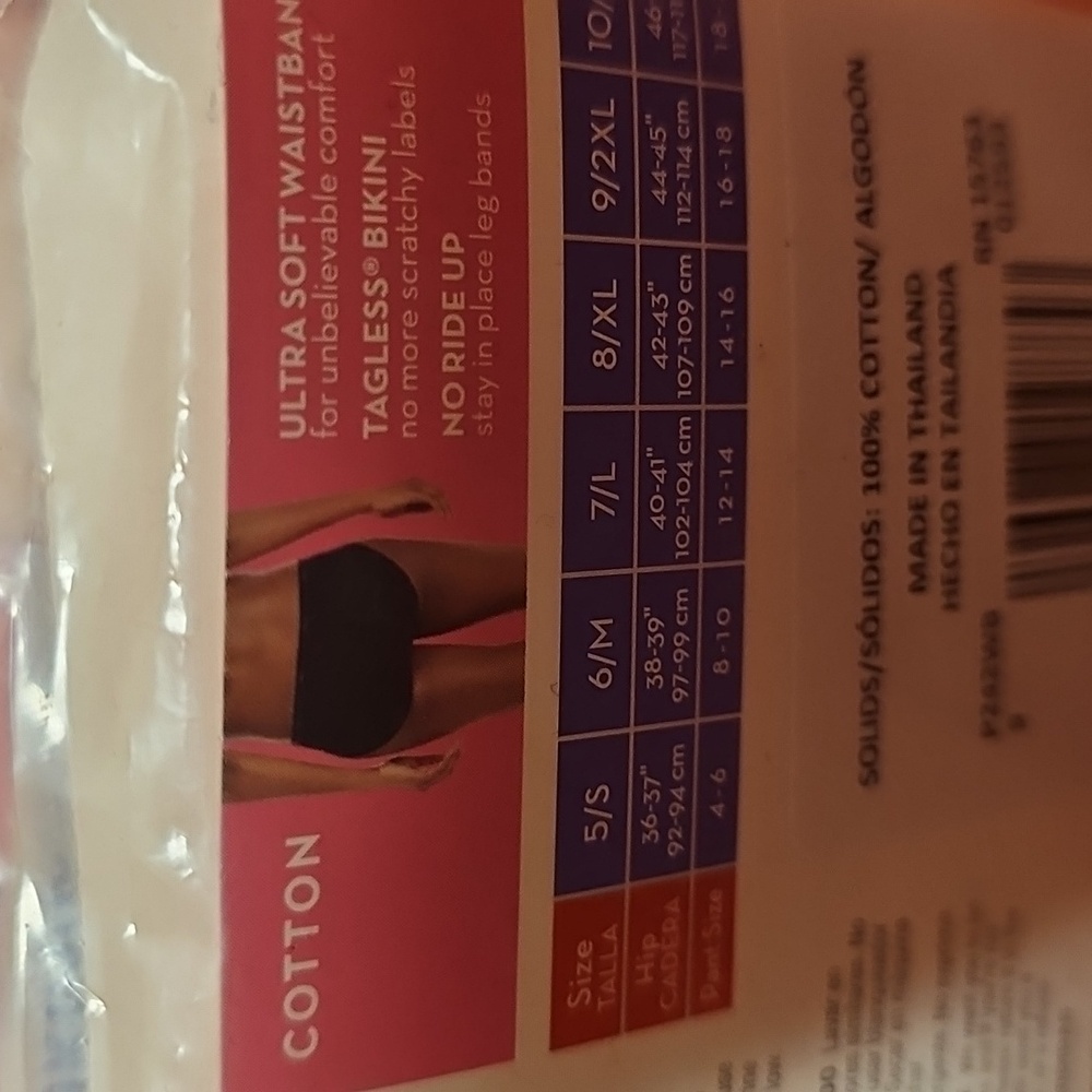 Nwt Hanes 2 Pairs women's Cotton Bikini Underwear - Black and Cream - Picture 4 of 5